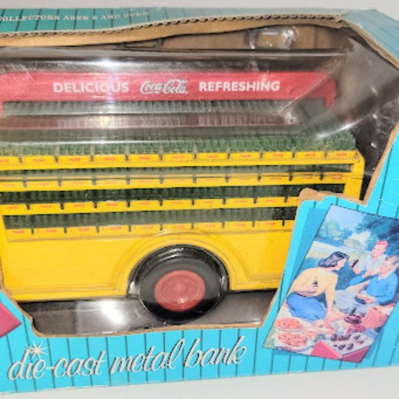 VINTAGE DIE CAST METAL COCA COLA 1953 DELIVERY TRUCK BANK 9" NEW IN BOX - Picture 5 of 6